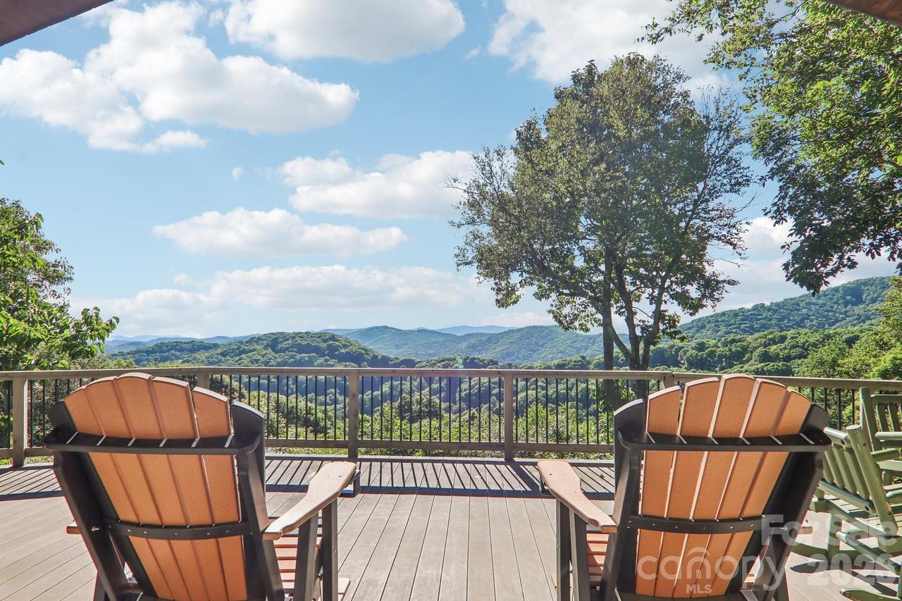 156 Cottage Ln. #13, Mars Hill, NC 28754