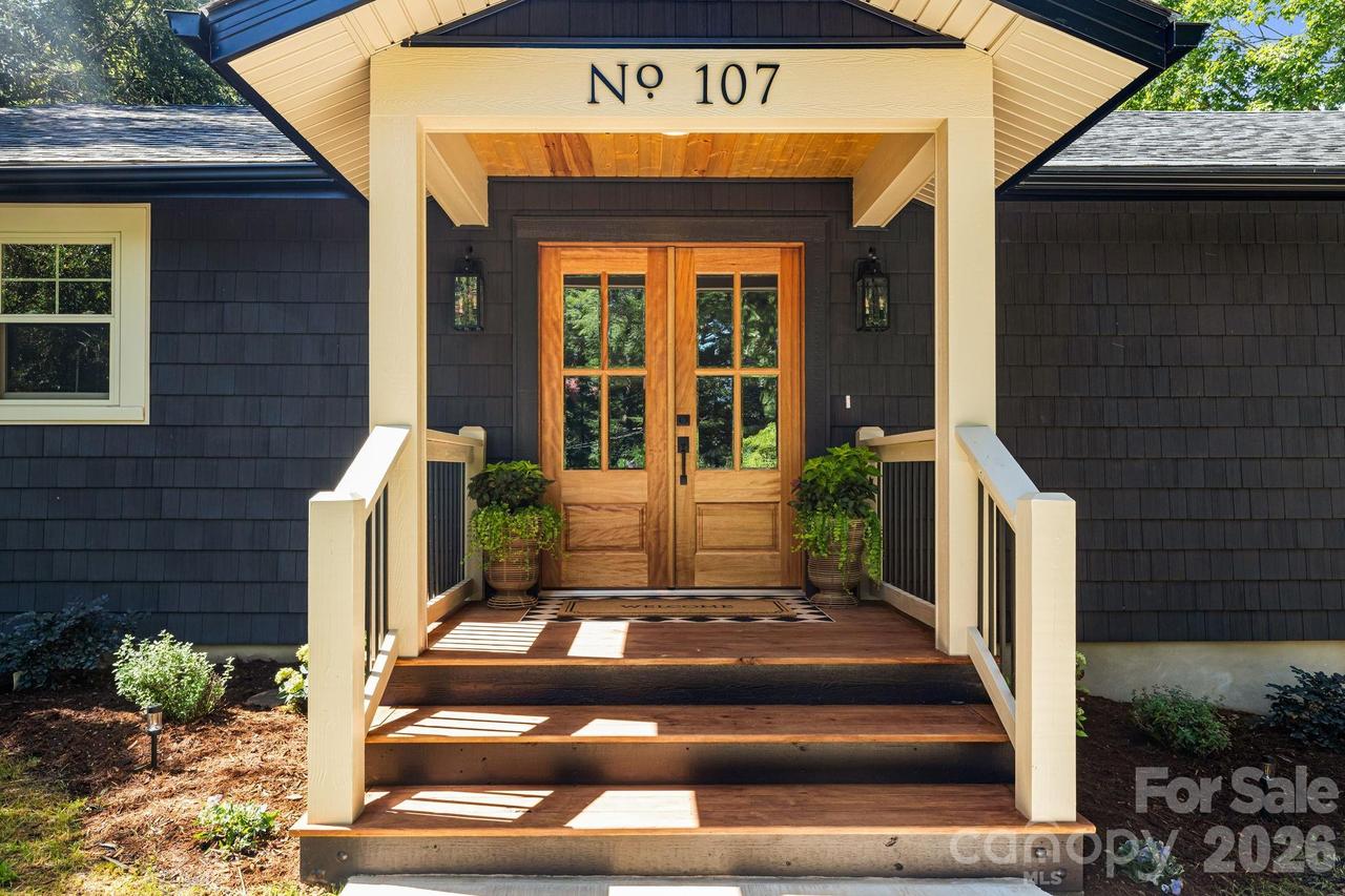 107 Beverly Rd., Asheville, NC 28805