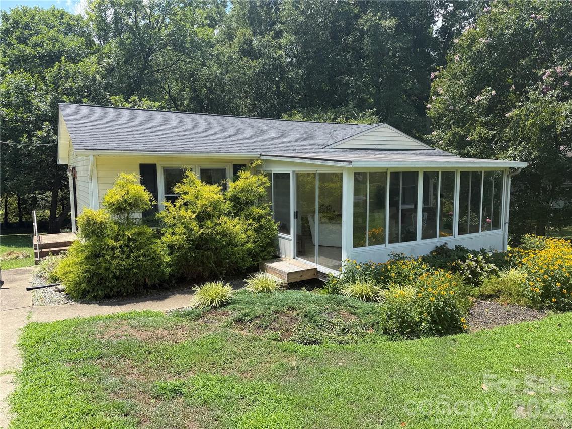 605 Powerline Ave., Belmont, NC 28012