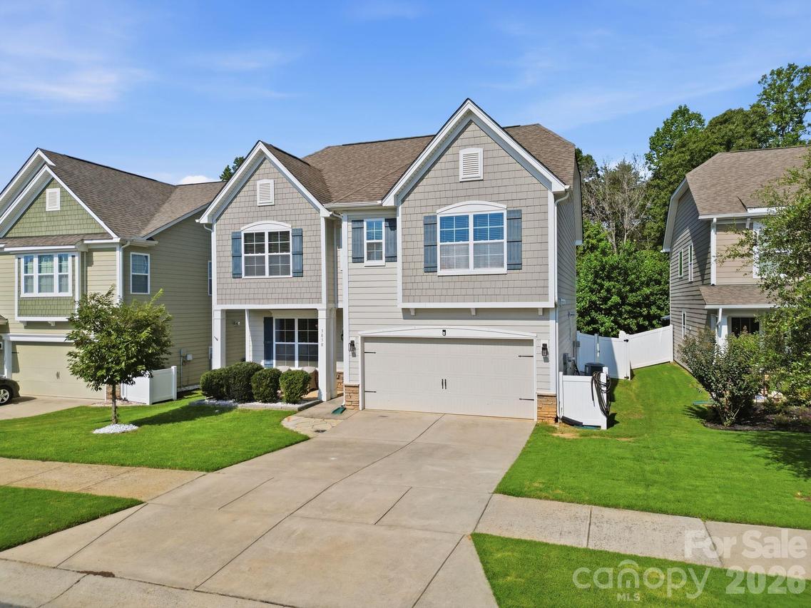 3830 Lake Breeze Dr., Sherrills Ford, NC 28673