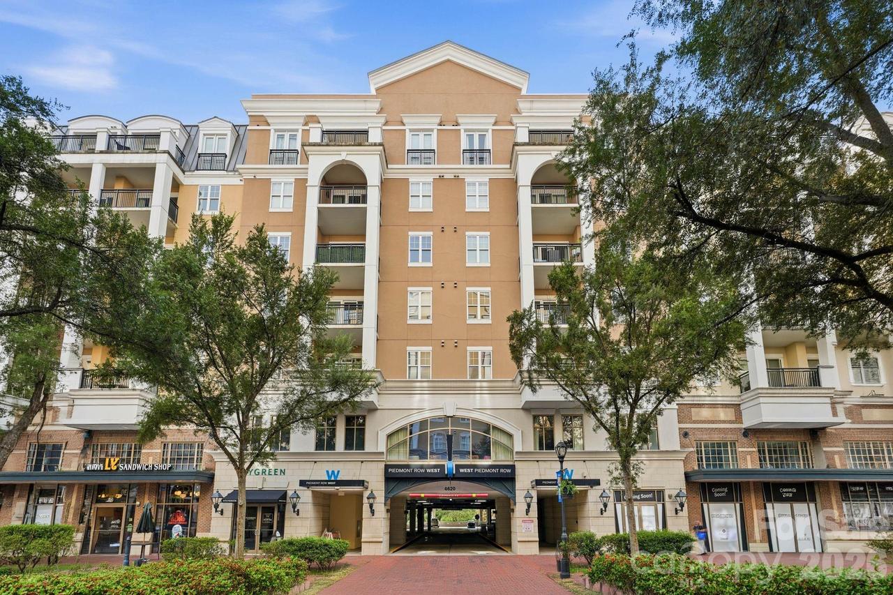4620 Piedmont Row Dr. #705, Charlotte, NC 28210