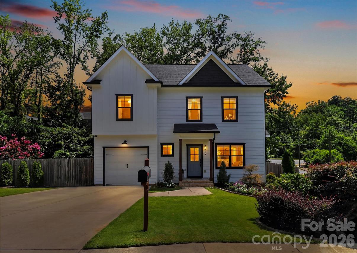 3039 Palm Ave., Charlotte, NC 28205