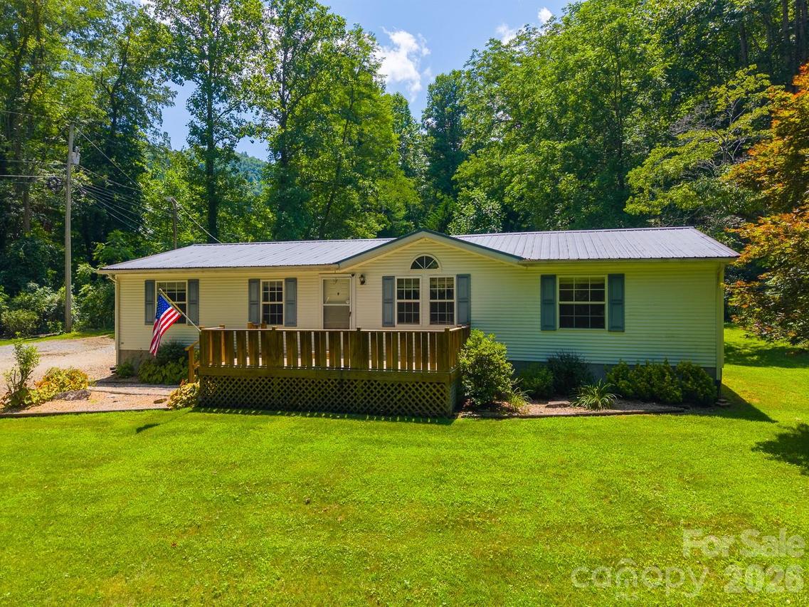 394 Anderson Creek Rd., Robbinsville, NC 28771
