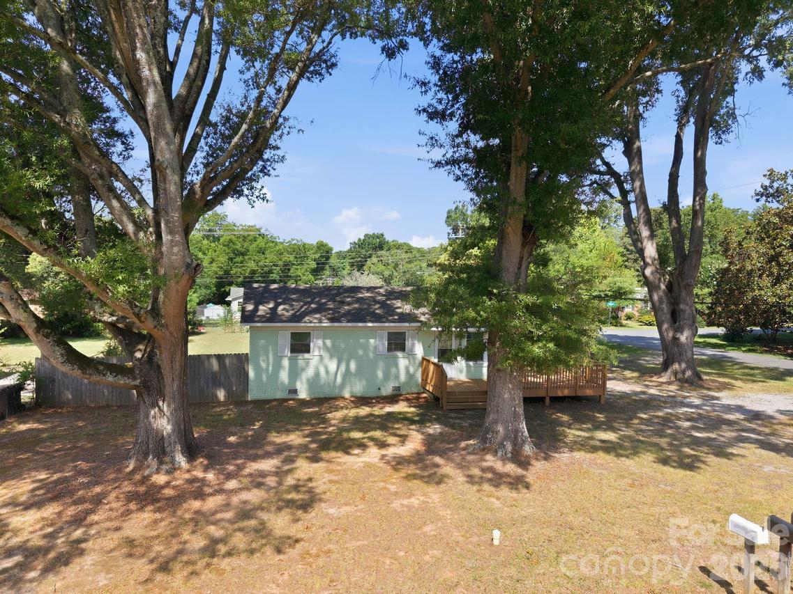 400 Olin Dr., Waxhaw, NC 28173