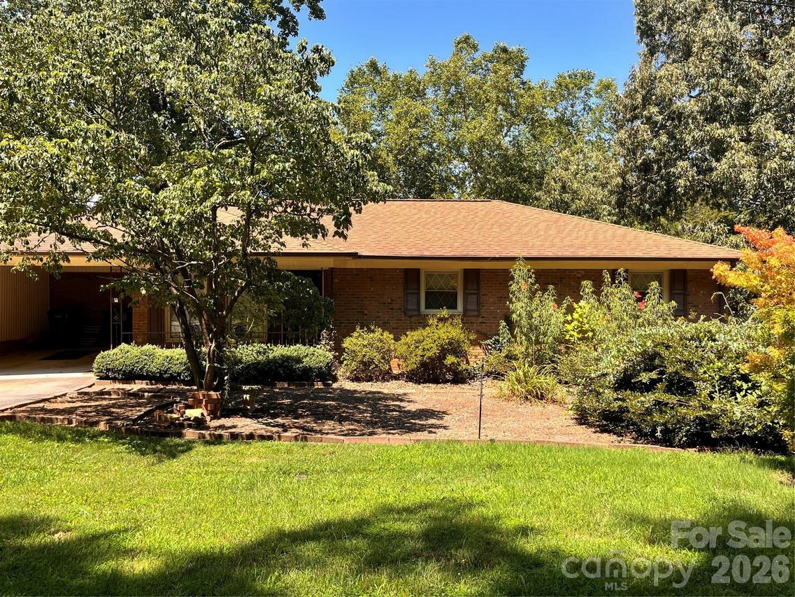 410 Thompson St., Stanley, NC 28164