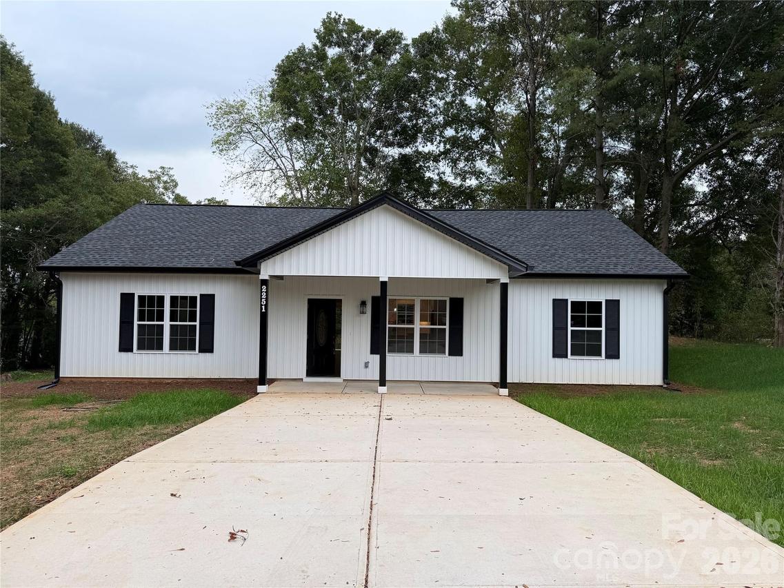 2251 Richland Ave., Gastonia, NC 28052