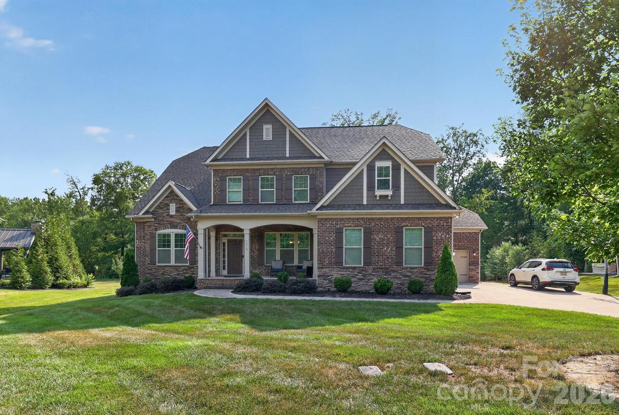 1016 Kara Ct., Matthews, NC 28104