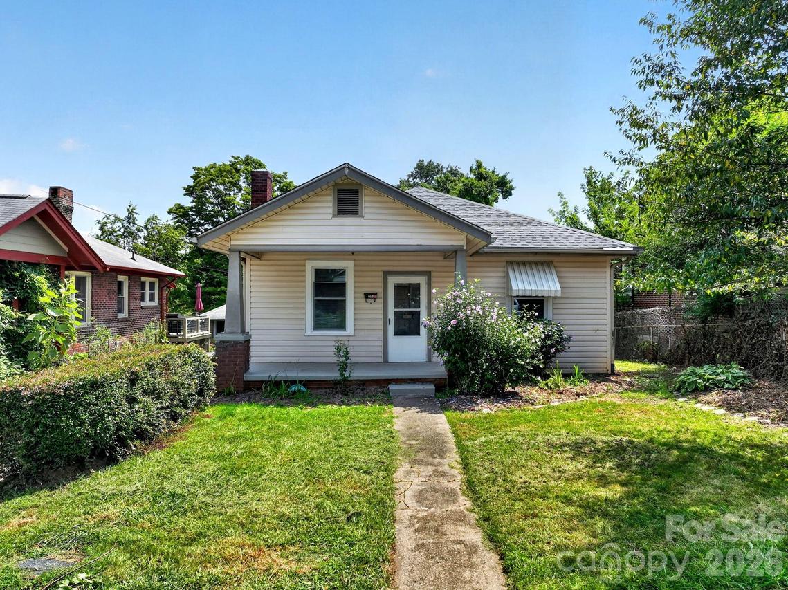 29 Mildred Ave., Asheville, NC 28806