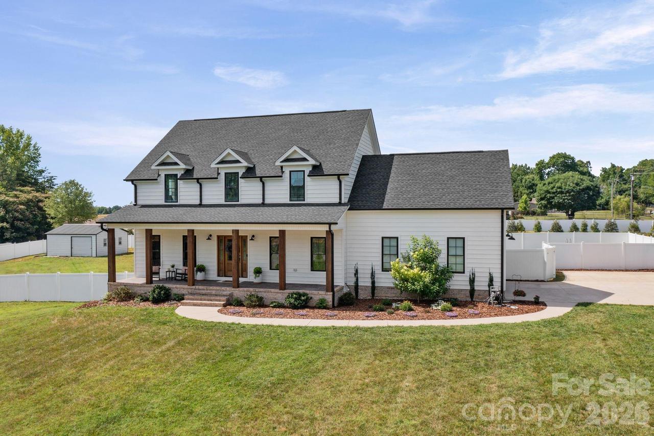 4791 Cooper Rd., Clemmons, NC 27012