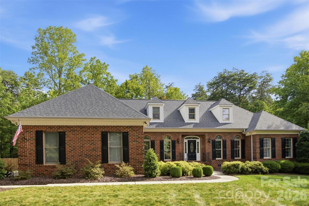241 Tawny Bark Dr., Mooresville, NC 28117