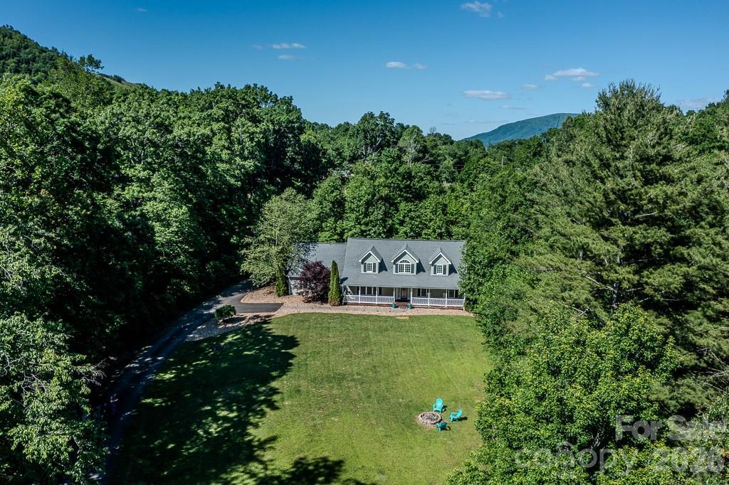 108 Brookside Dr., West Jefferson, NC 28694