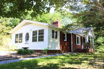 New Homes For Sale This Week That Attend East Yancey Middle: August 21st to August 27th