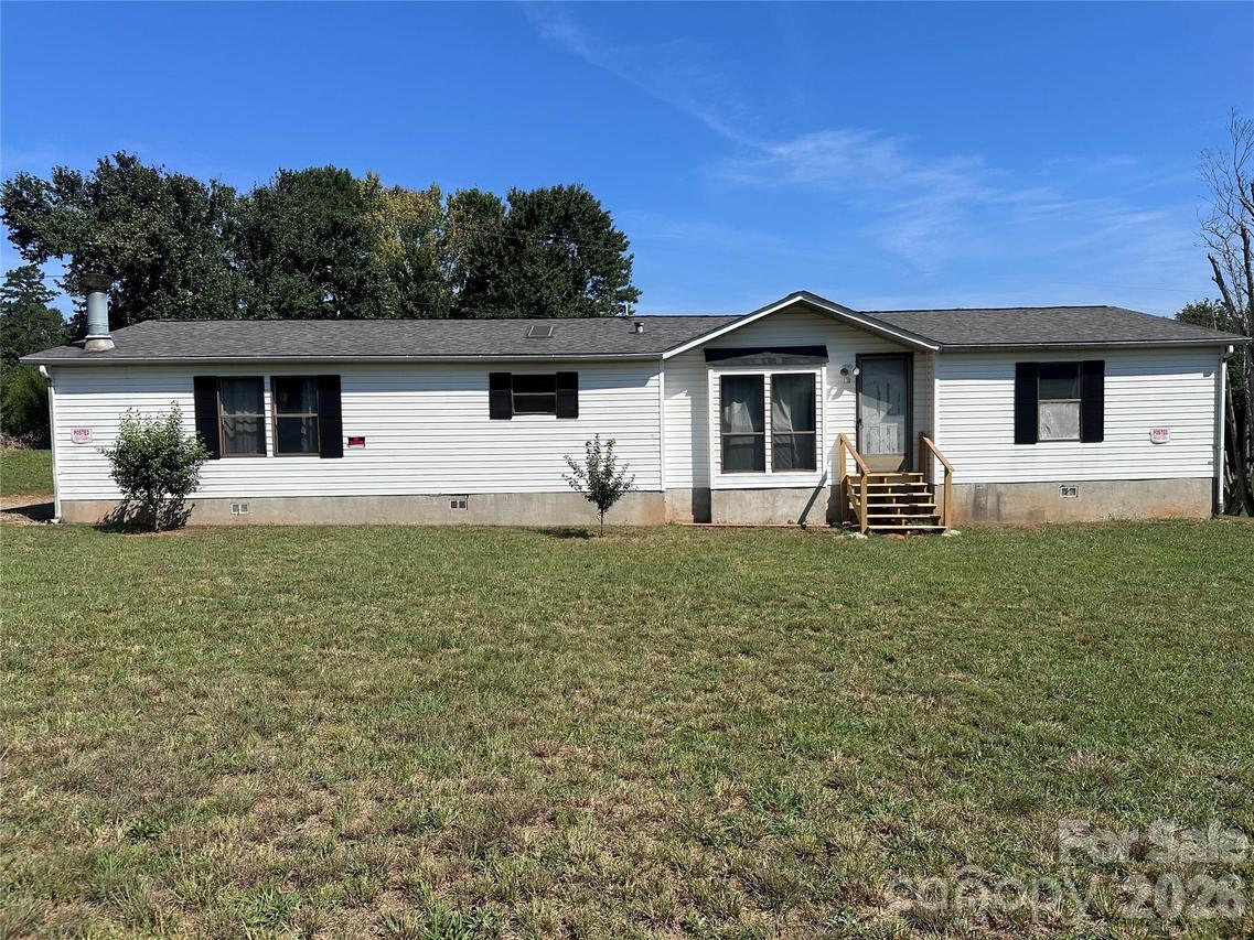 7509 Shady Oaks Rd., Connelly Springs, NC 28612