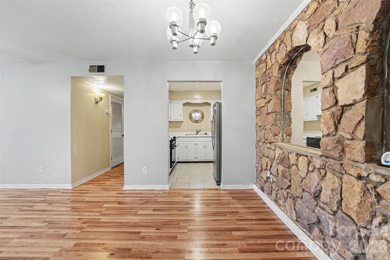112 Briarcliff Dr., Kannapolis, NC 28081