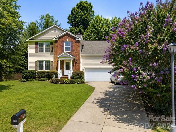 New Homes For Sale This Week That Attend Alexander Graham Middle: July 17th to July 23rd