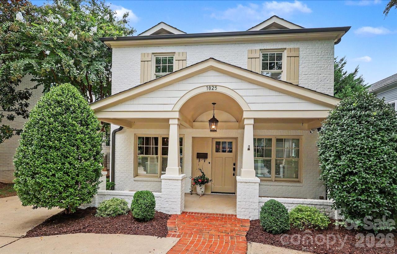 1825 Lombardy Cir., Charlotte, NC 28203