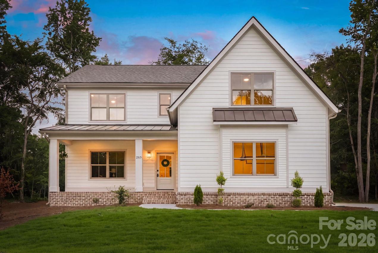 2315 Chateau Ct., Matthews, NC 28105