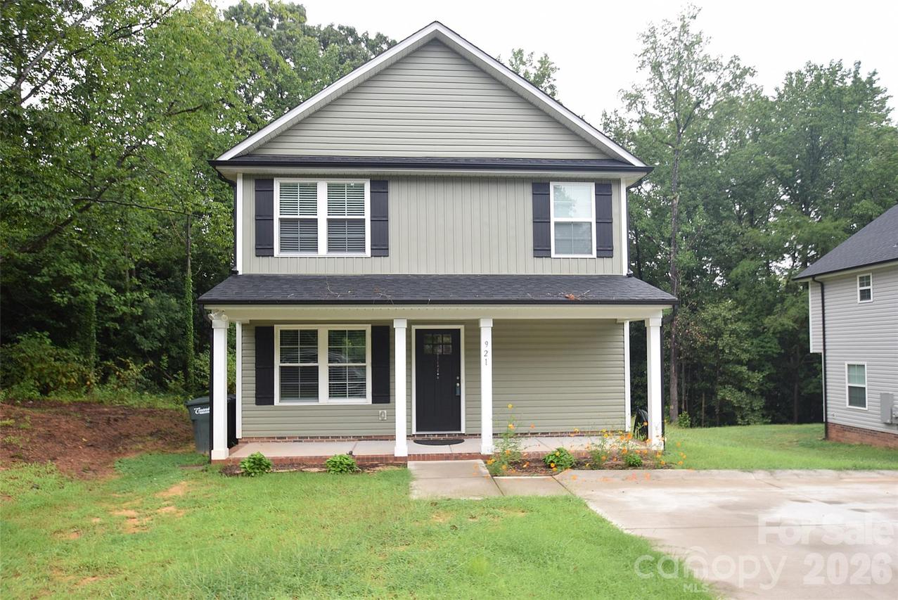 921 Pineridge St., Concord, NC 28025