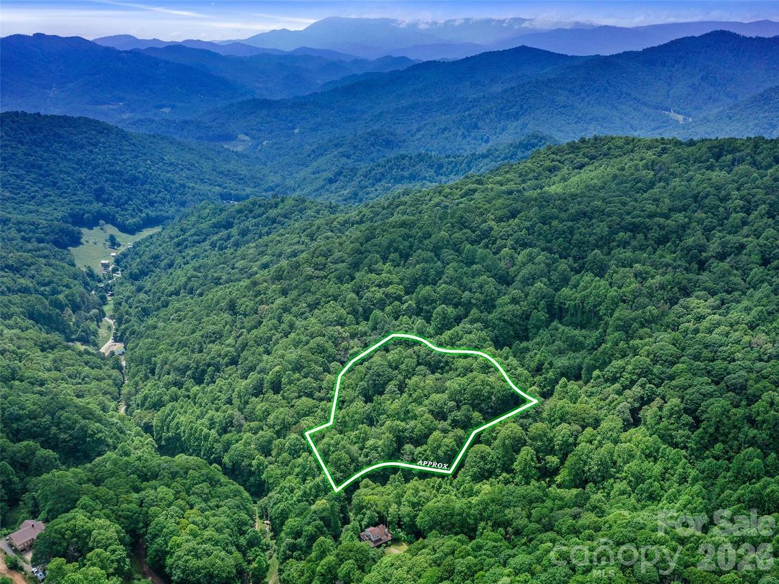 Lotties Creek Rd., Burnsville, NC 28714