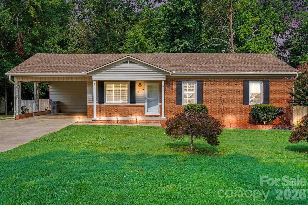 617 Lake Dr., Rockwell, NC 28138