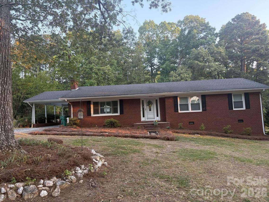 427 Acorn Acres Rd., Norwood, NC 28128