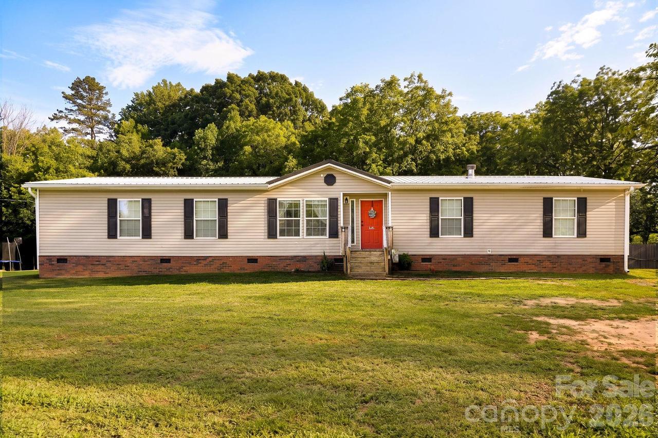 837 Joe Rd., Mocksville, NC 27028