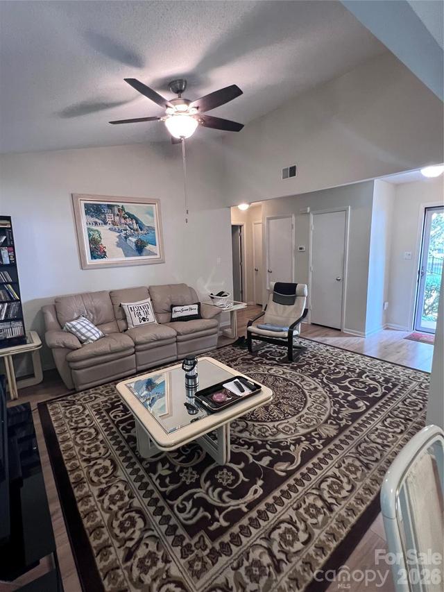 1050 Sardis Cove Dr., Charlotte, NC 28270
