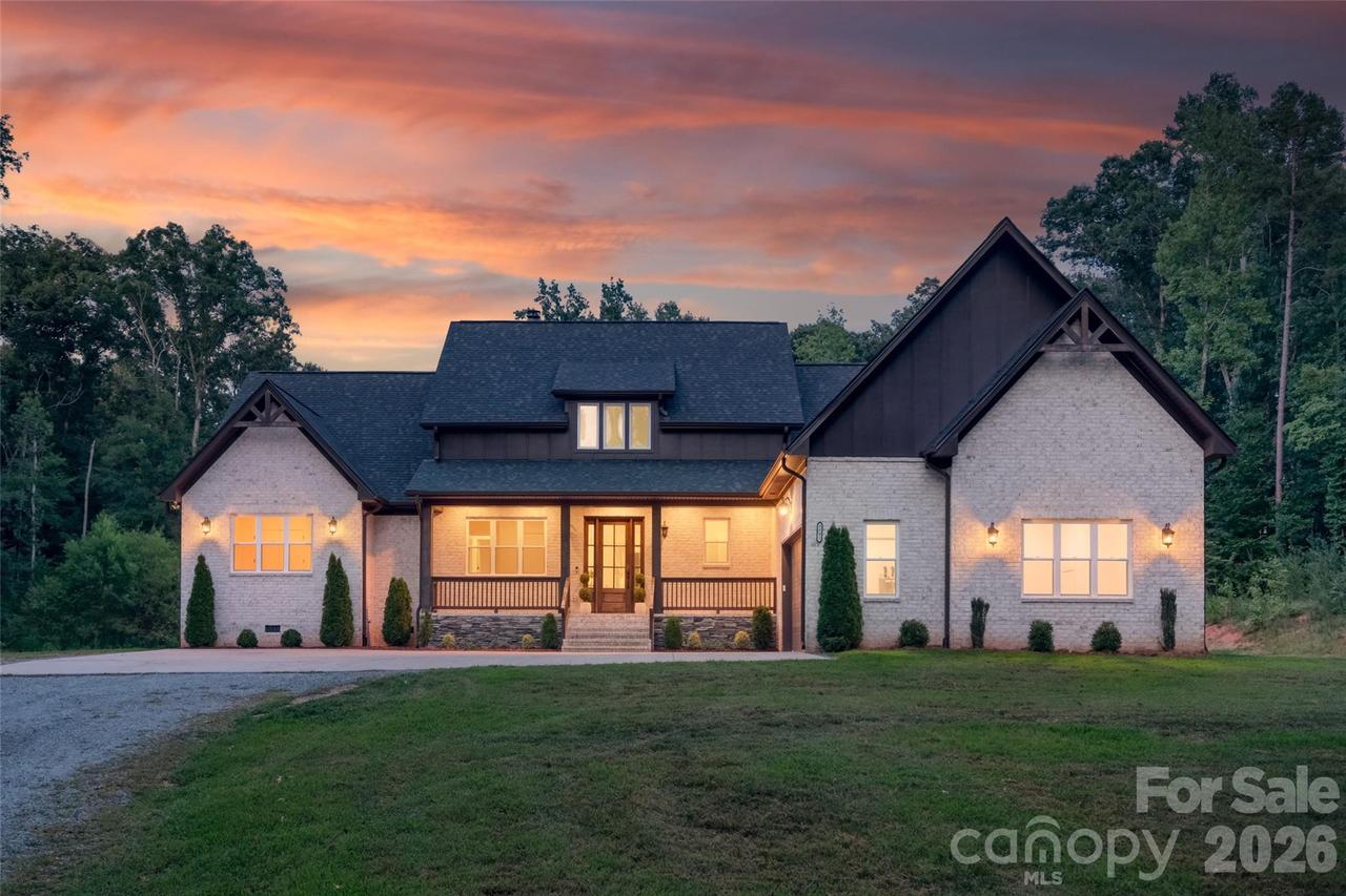 9401 Deer Run Rd., Waxhaw, NC 28173