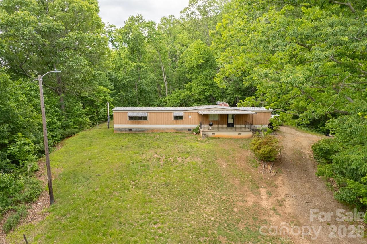 30 Gertrude Ln., Candler, NC 28715