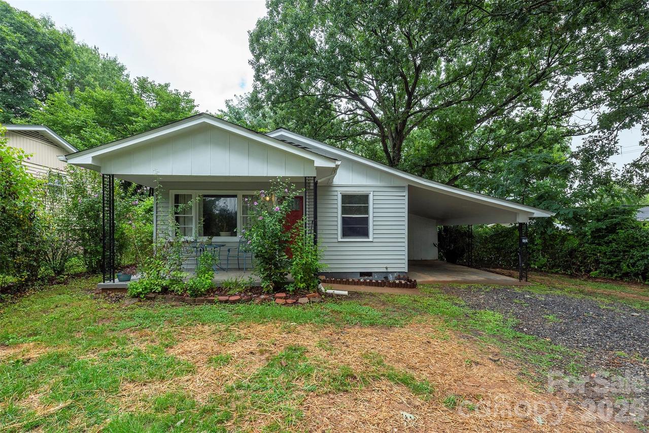 732 Fairview Rd. #13, Asheville, NC 28803