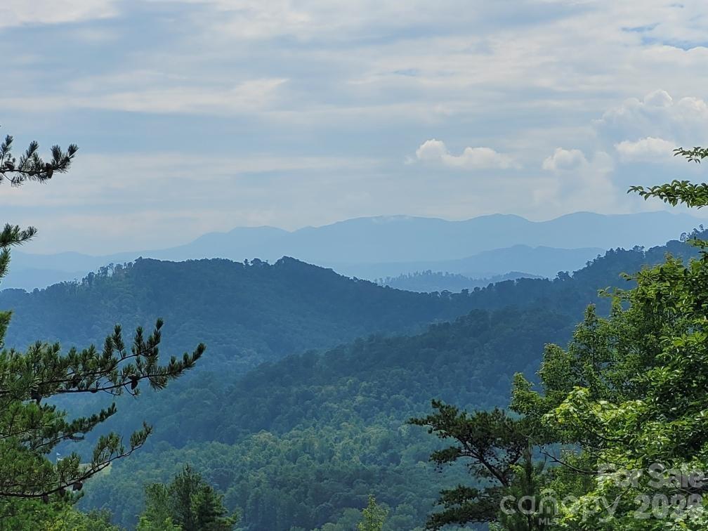 Oconee Dr., Marion, NC 28752