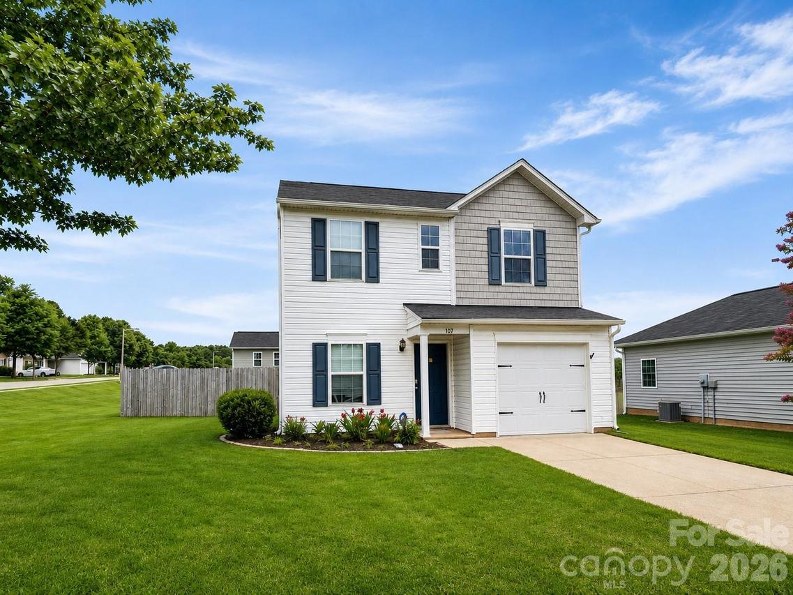 107 Olivia Ln., Lincolnton, NC 28092