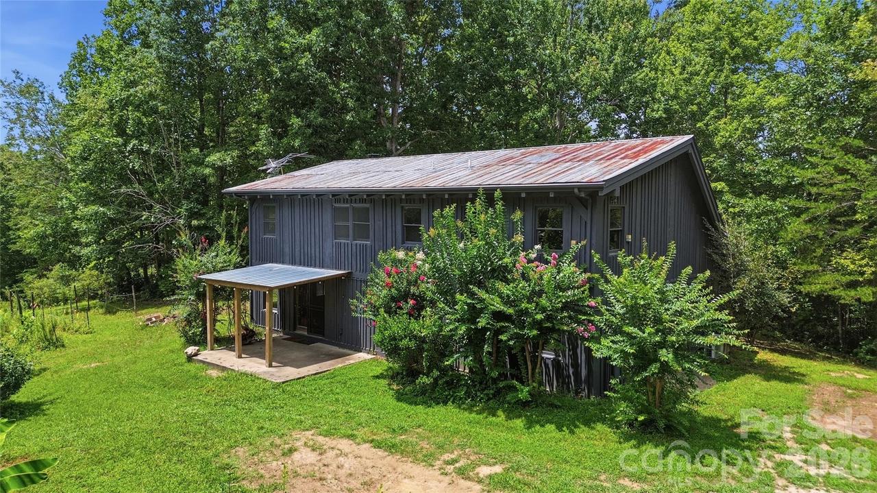 316-318 Cane Creek Mountain Rd., Union Mills, NC 28167