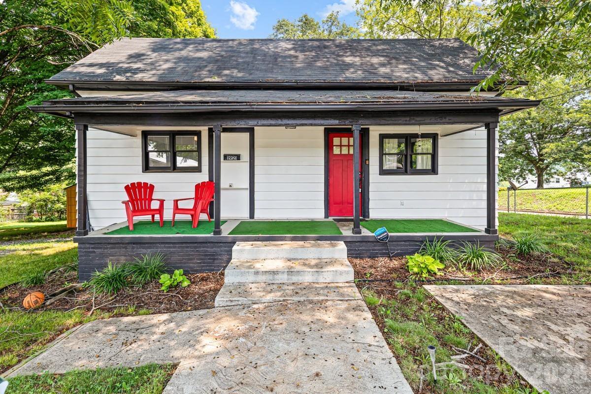 1921 4th St. #83, Hickory, NC 28602