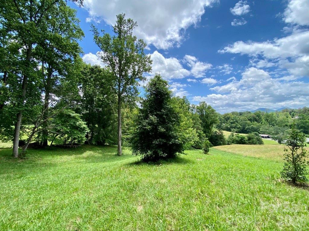 48 Sweet Fern Pkwy. #59, Asheville, NC 28804