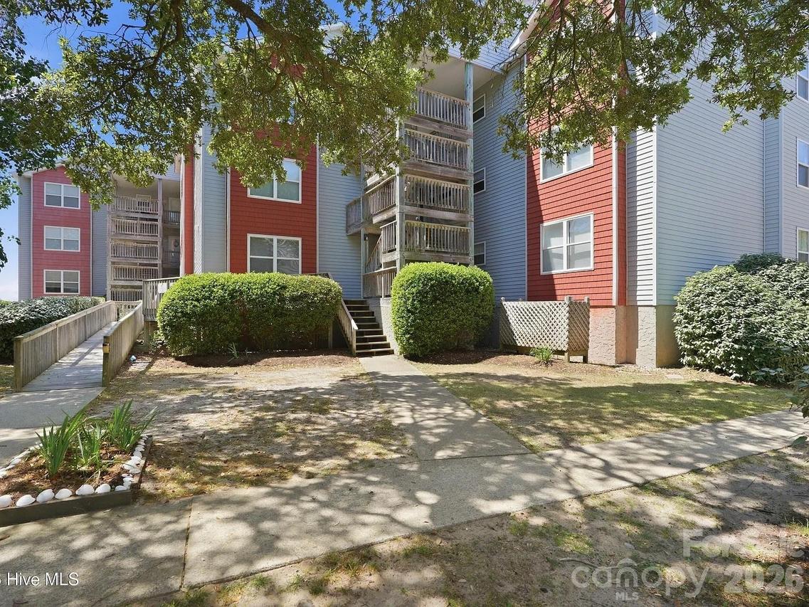 700 W First St. #H-&, Kill Devil Hills, NC 27948