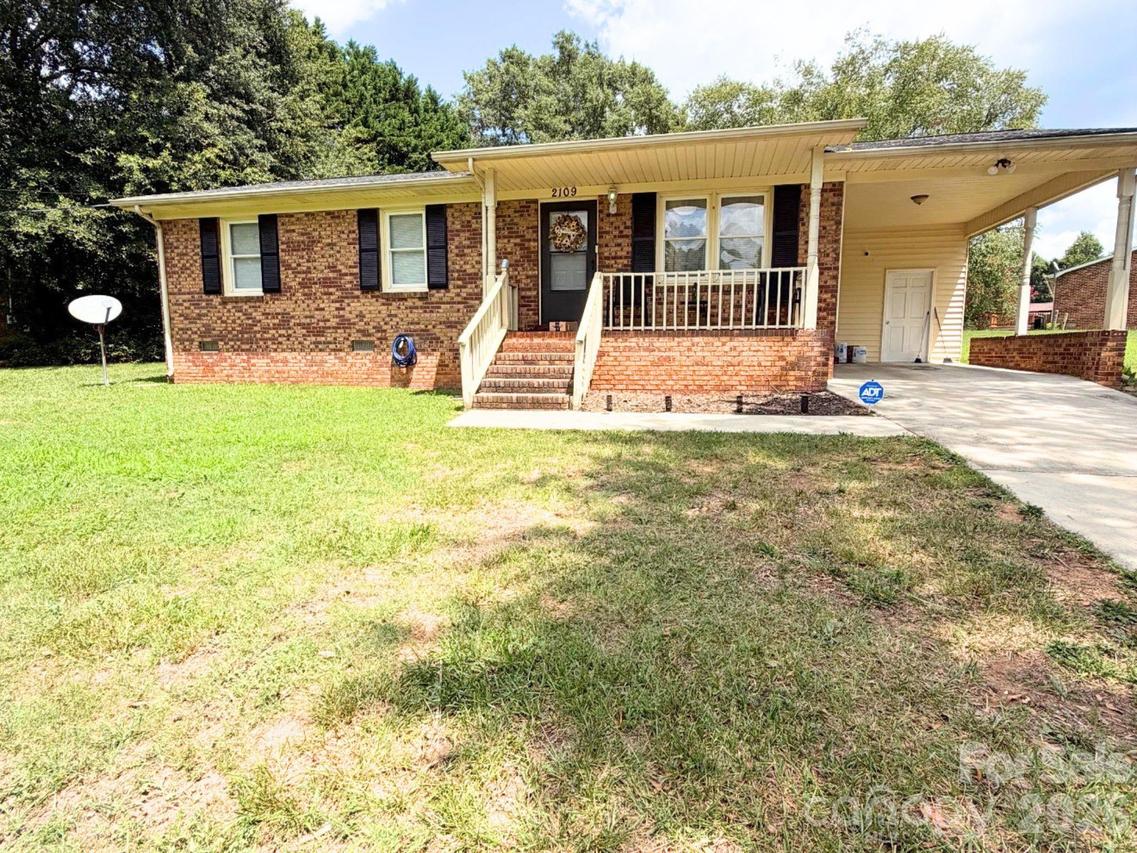 2109 Fernwood Dr., Shelby, NC 28152