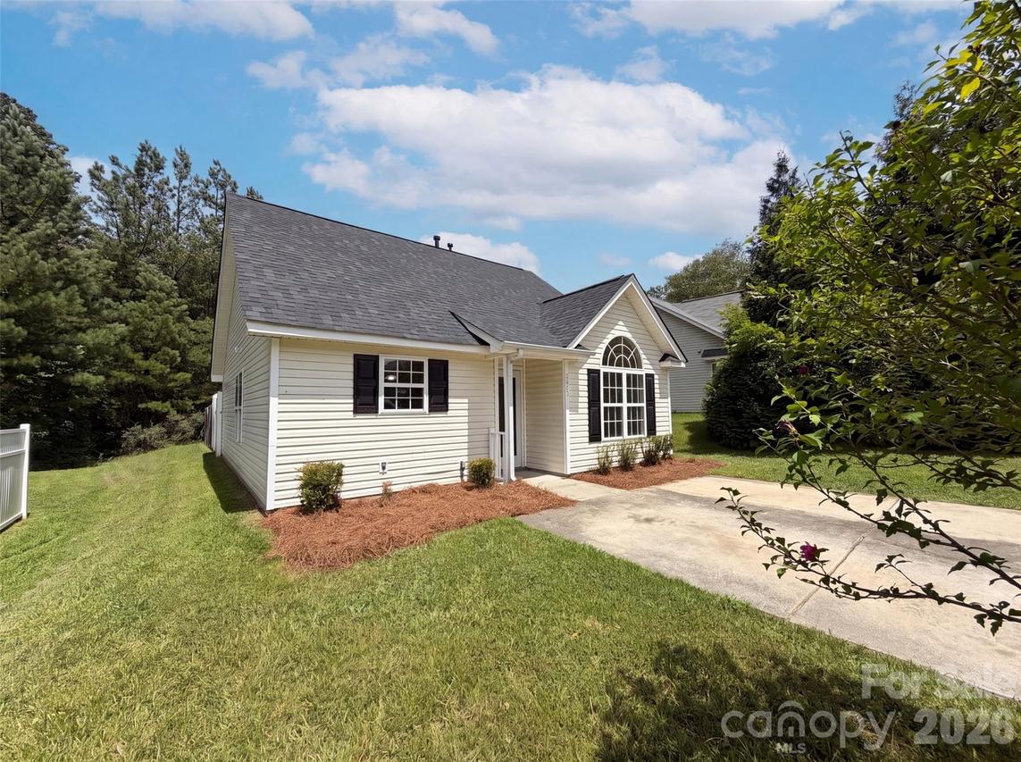 2025 Duke Adam St., Kannapolis, NC 28083
