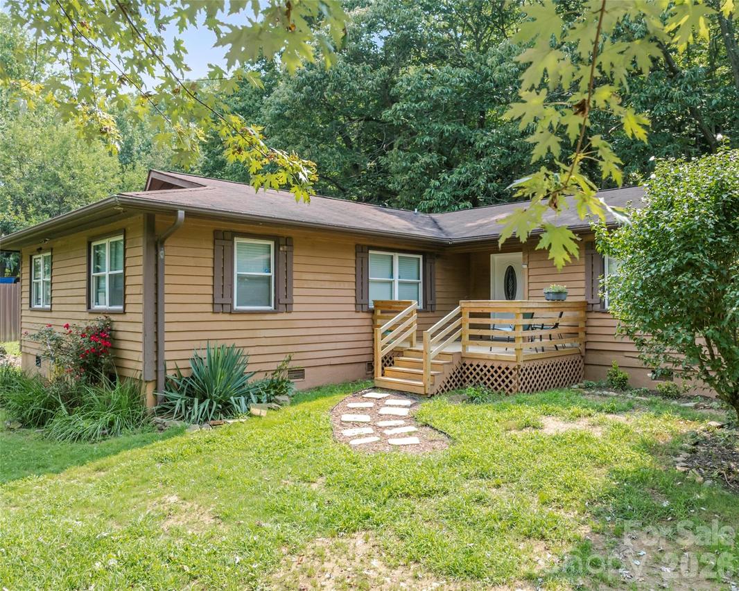 2100 Pisgah Hwy., Candler, NC 28715