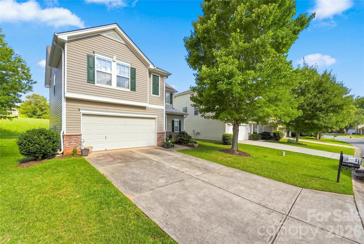 4351 Stone Mountain Dr., Gastonia, NC 28054