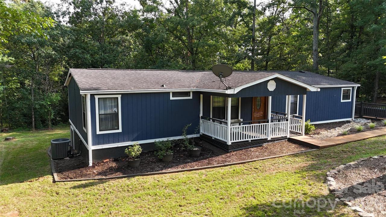 1120 Sandy Plains Rd., Tryon, NC 28782