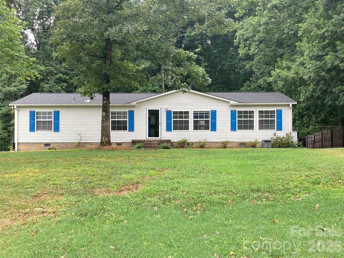 450 Willow Oaks Dr. #91, China Grove, NC 28023