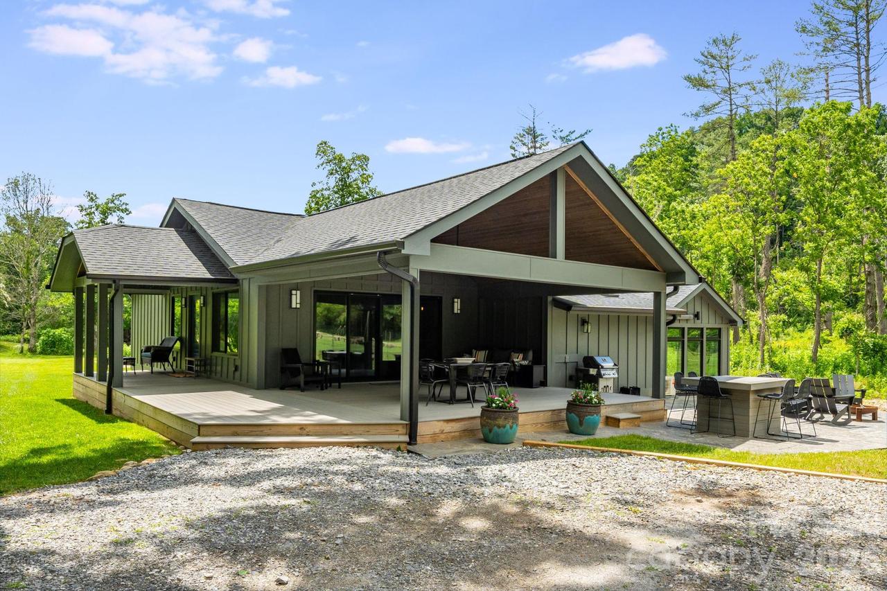150 Shope Creek Rd., Asheville, NC 28805