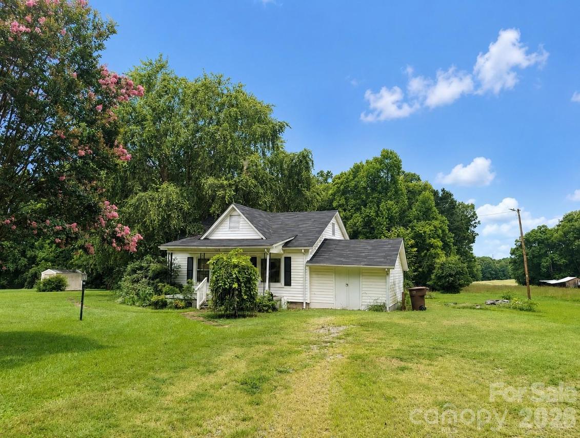 1538 Independence Sq., Kannapolis, NC 28081