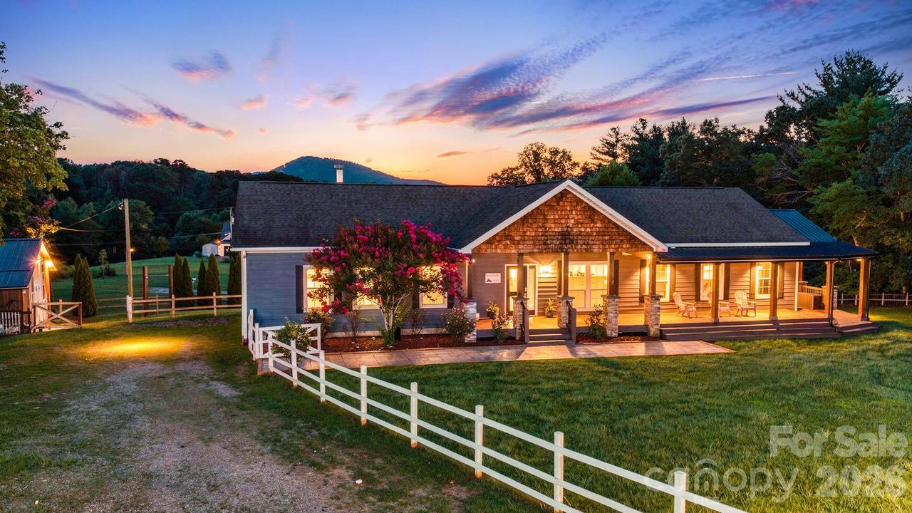 21 Old Pinner Pl., Arden, NC 28704