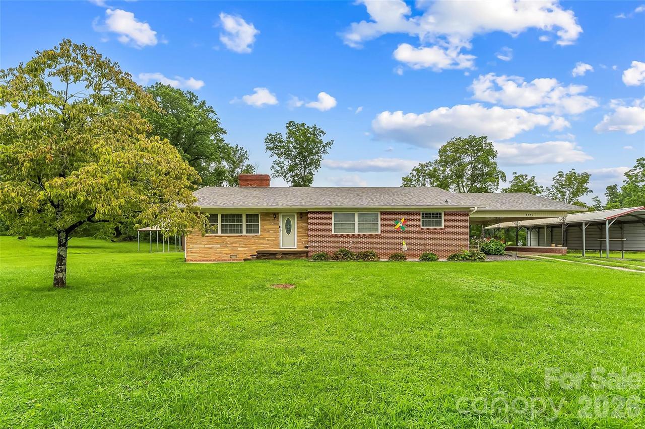 8647 Us 221 Hwy., Marion, NC 28752