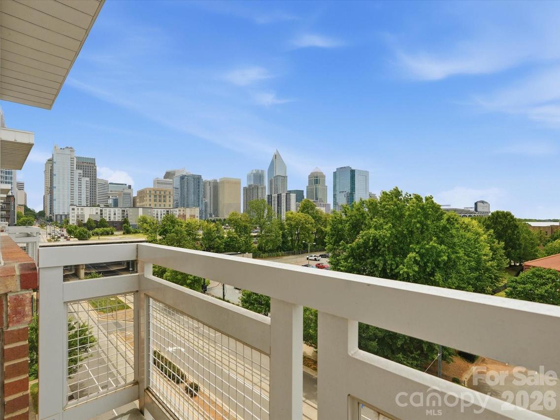 710 W Trade St. #703, Charlotte, NC 28202