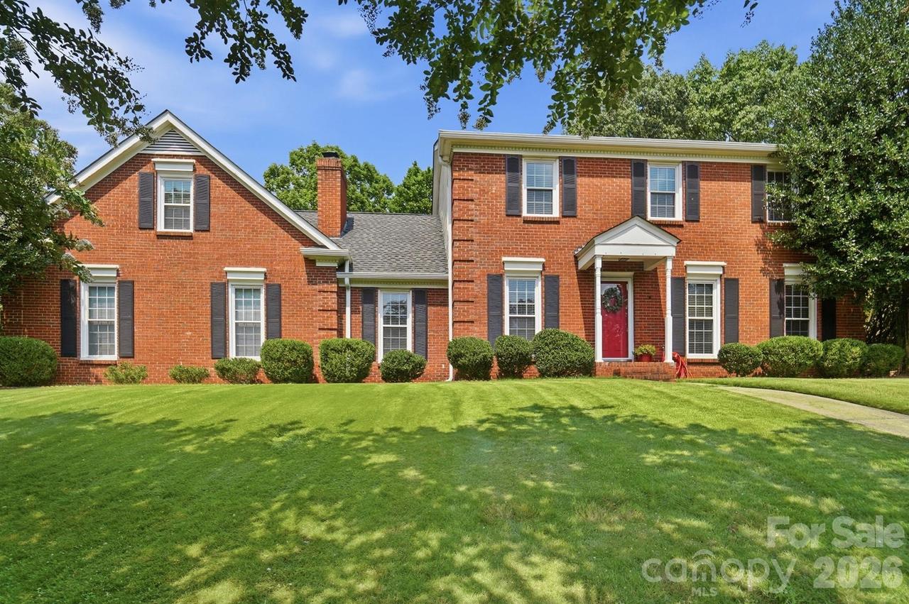 201 Wainsley Pl., Matthews, NC 28105