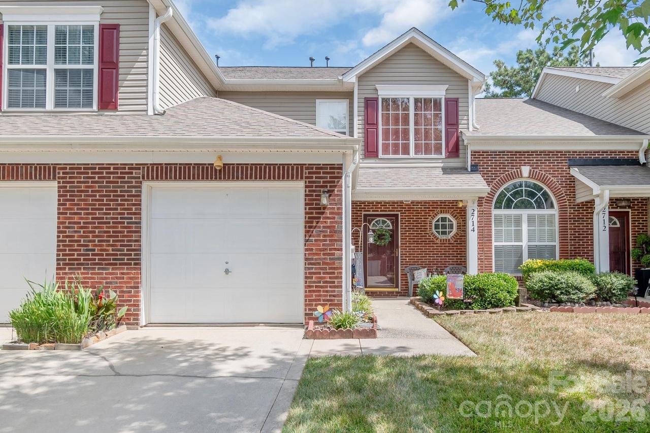 2714 Mill Valley Ct., Matthews, NC 28105