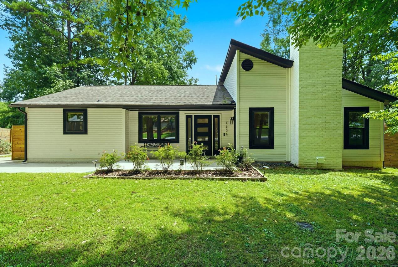 1136 Grace Meadow Dr., Mooresville, NC 28115